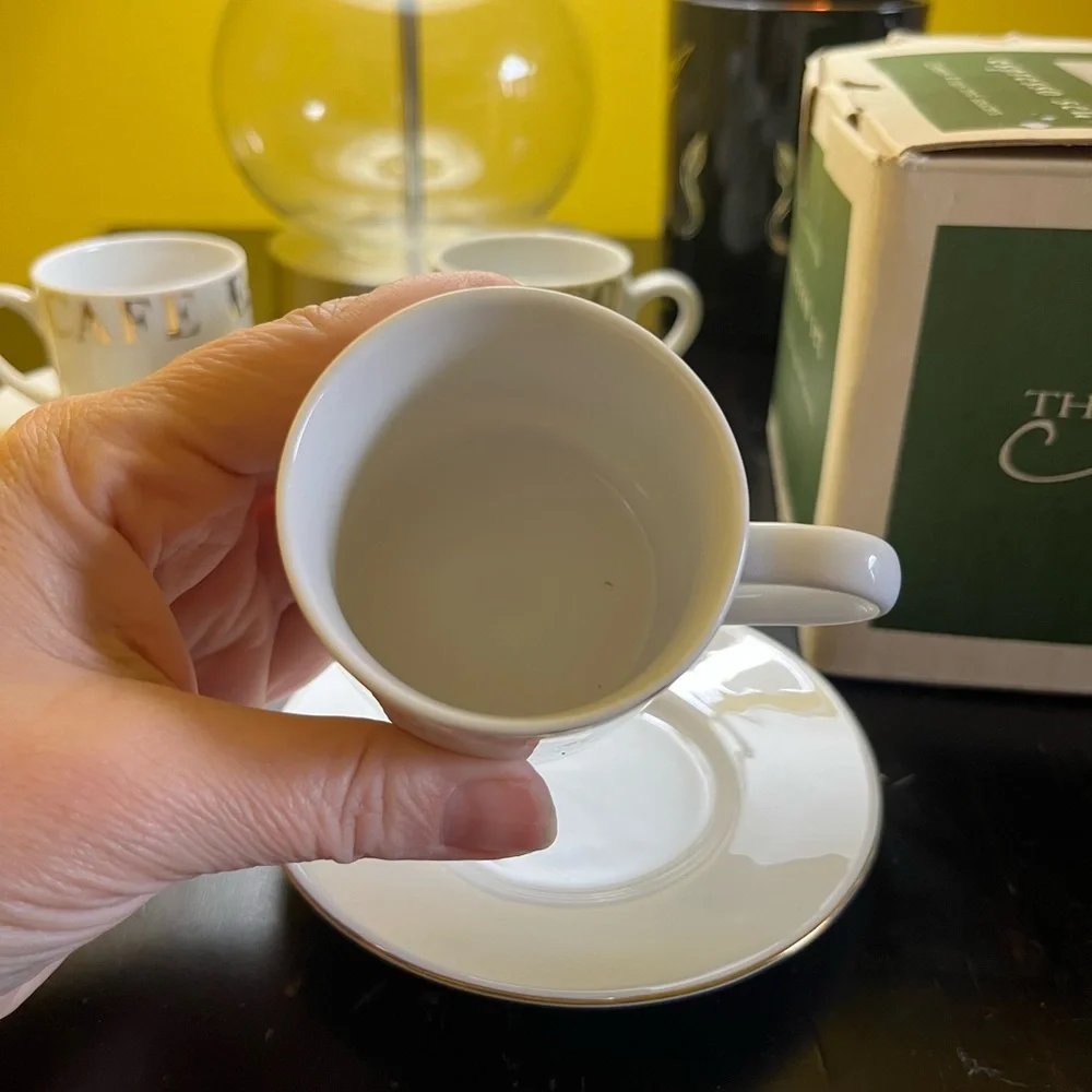 Pier 1 espresso cafe set of 4 white and gold cups and saucers